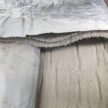 泰安騰路水泥保護毯鋪裝簡單便捷 質量優
