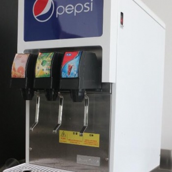 漢堡店買一臺三閥可樂機還是四閥可樂機買可樂機到多味源