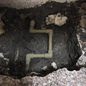 深圳各大小區(qū)漏水探測，地上有水冒上來檢測維修