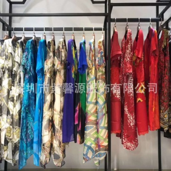 廣州**服裝批發(fā)正品專柜促銷服裝外貿(mào)服裝貨源尾貨