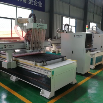 東北地區(qū)數(shù)控開料機廠家？供應遼寧阜新的板式家具開料機工廠哪家好？