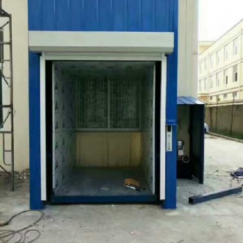 重慶導軌式升降機結構堅固載重量大升降平穩操作方便