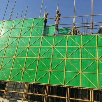 河北云翔建筑爬架網(wǎng)廠家質(zhì)優(yōu)價(jià)低全國都可發(fā)貨