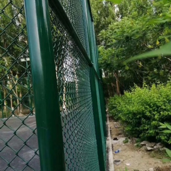 球場圍網 體育場圍網 護欄網 草坪護欄 籃球場圍網 足球場圍網 網球場圍網