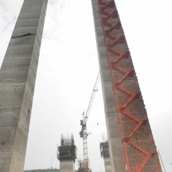 鑫洪廠家直供橋梁施工安全爬梯 基坑施工安全爬梯 價格優(yōu)
