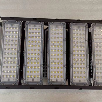中山星美集高桿隧道投光燈50w100w150w250w400w