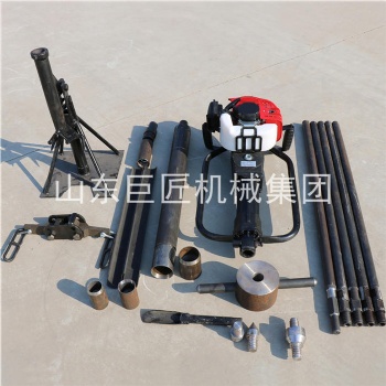 巨匠集團小型手持式淤泥取樣鉆機汽油機款土壤取樣工具