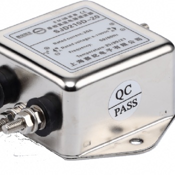 賽紀濾波器直流5V12v24V220V車載音頻抗干擾電源模塊插座通用