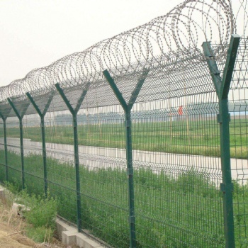 河北護欄網隔離網生產廠家機場護欄網Y型柱護欄網隔離柵質優價廉15383381791