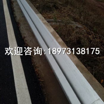湖南鍍鋅護欄波形護欄高速公路安全防撞護欄廠家