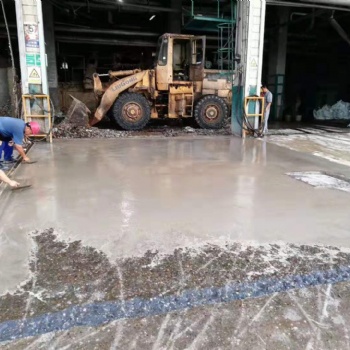 四川成都混凝土路面破損路面修補料-2小時即可通車