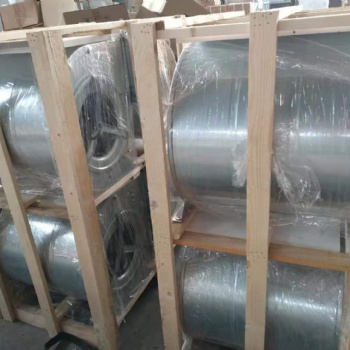 空調(diào)風(fēng)機(jī)4.5M-6包裝發(fā)貨