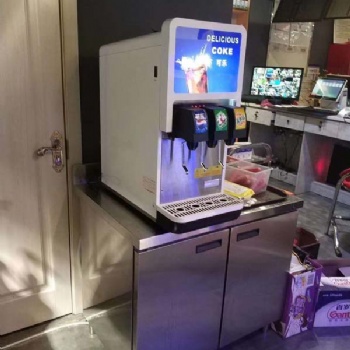 漢堡店可樂機(jī)、可樂機(jī)**配送免費(fèi)安裝指導(dǎo)價(jià)位