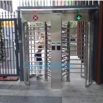 小區(qū)車站工地實(shí)名制通道閘 全高十字轉(zhuǎn)閘 防夾防尾隨智能門禁系統(tǒng)