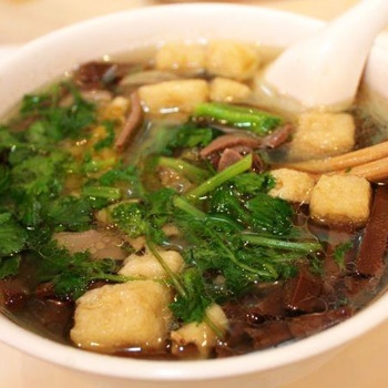 鄭州阿意美食特色小吃鴨血粉絲湯