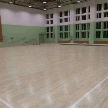 運動木地板安裝，包頭體育館運動木地板選擇品牌勝楓