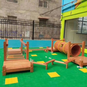 實(shí)木玩具加工 戶外組合攀爬架 幼兒園碳化積木