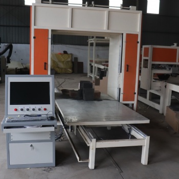 瓦楞紙，泡沫板，貓抓板數控造型切割機