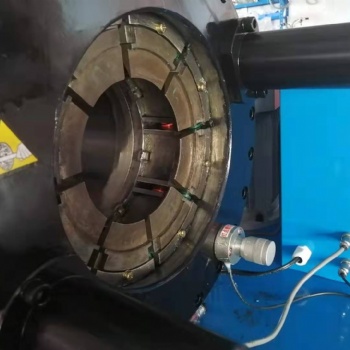 大口徑橡**減震器扣壓機_燕尾式模具扣壓機_260mm大型扣壓機