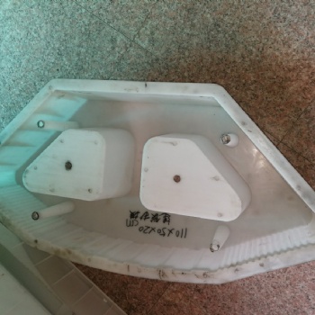 宏旭水泥防浪石模具四角空心消浪塊模具使用說明