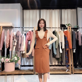 中高端品牌女裝折扣服飾