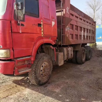 15年豪沃自卸車，375馬力，價格便宜，急售