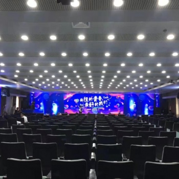 燈光租賃、音響租賃、LED大屏租賃、投影設(shè)備租賃、啟動(dòng)道具租賃