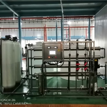 太倉純水設備,礦泉水廠,飲料行業用水,玻璃清洗設備