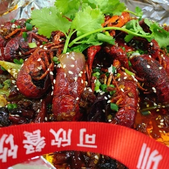 正宗麻辣小龍蝦技術(shù)專業(yè)培訓學習