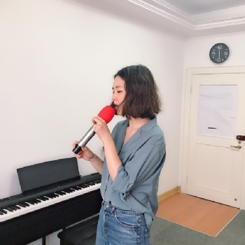 一對一唱歌培訓成人愛好學唱歌糾正音準