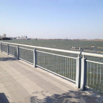 不銹鋼復合管市場的知識