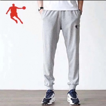 江楓服飾361喬丹安踏品牌服裝批發廠家
