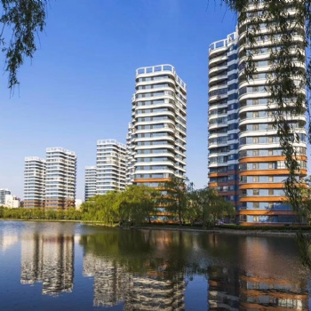 龍口海景房湖光海景_親海環湖_天然氧吧_五一特惠直降千元每平米