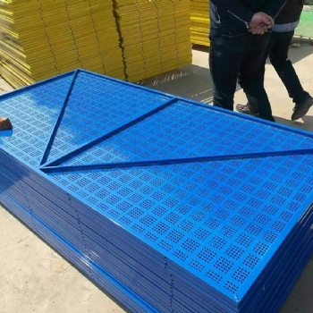 腳手架噴塑爬架網_眾途_建筑圓孔防護網_工地防護爬架網源頭廠家 可定制