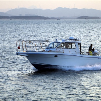 滑翔艇深V型海船自用釣魚船10人專業釣魚艇廠家玻璃網私人快艇廠家