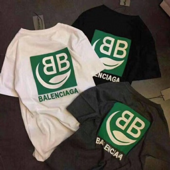 想做品牌服裝尾貨不知道貨源如何找來江楓服飾想你所想