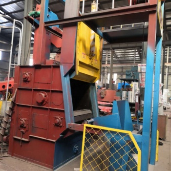 青島鑄機城供應Q32履帶式拋丸清理機