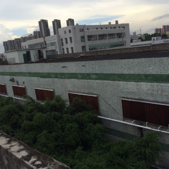 石排水簾墻搭配負壓風機廠房降溫快效果好