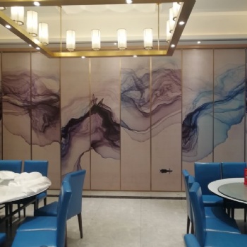 龍崗酒樓包廂貼畫折疊屏風(fēng)隔墻 深圳閣瑞65型活動隔斷有限公司