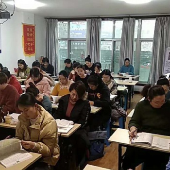 零基礎學會計，藍博**專業(yè)