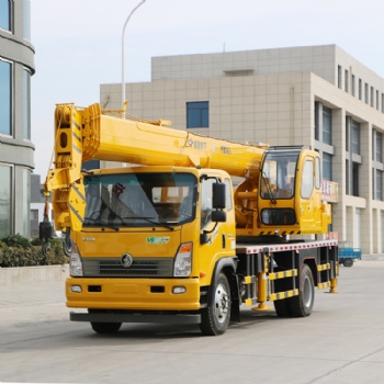 福康十六噸吊車 重汽16噸吊車 16噸吊車配置 16噸小型吊車價格 廠家