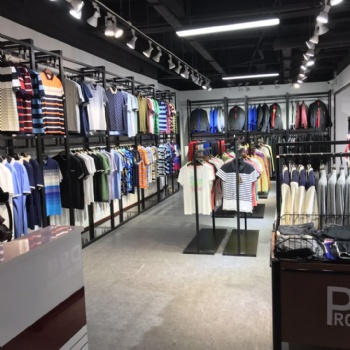 **專賣店清貨 品牌庫存尾貨批發(fā)羽絨服