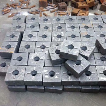 大量銷售破碎機錘頭，高鉻合金錘頭，耐磨錘頭廠家