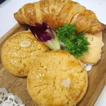 選擇奧香帝烘焙開店，總部扶持，創業無憂