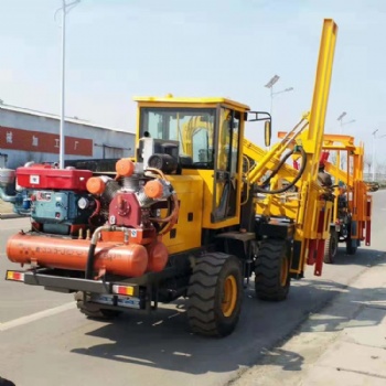 廣東小型裝載式全液壓公路打樁機 高速公路護欄打樁機 現貨打樁機
