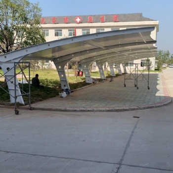 荊州**應(yīng)膜結(jié)構(gòu)停車棚廠家