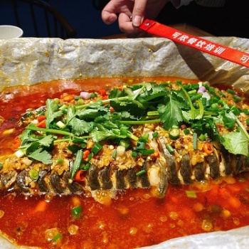 正宗的紙包魚技術培訓哪里學習來可欣餐飲