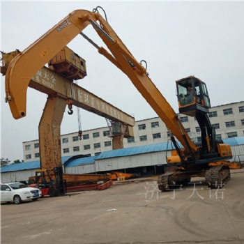 中小型挖掘機(jī)改裝駕駛室 定制加工挖掘機(jī)駕駛室