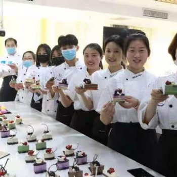 茌平蛋糕西點面包培訓百甲學校