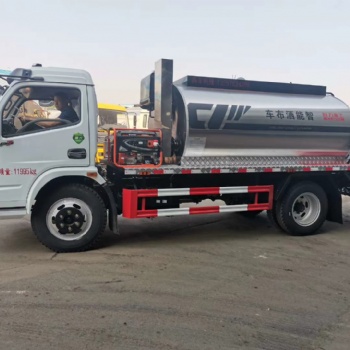 東風(fēng)福瑞卡瀝青灑布車